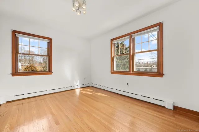 $5,500 | 5 Saviano Lane, Westport, CT 06880