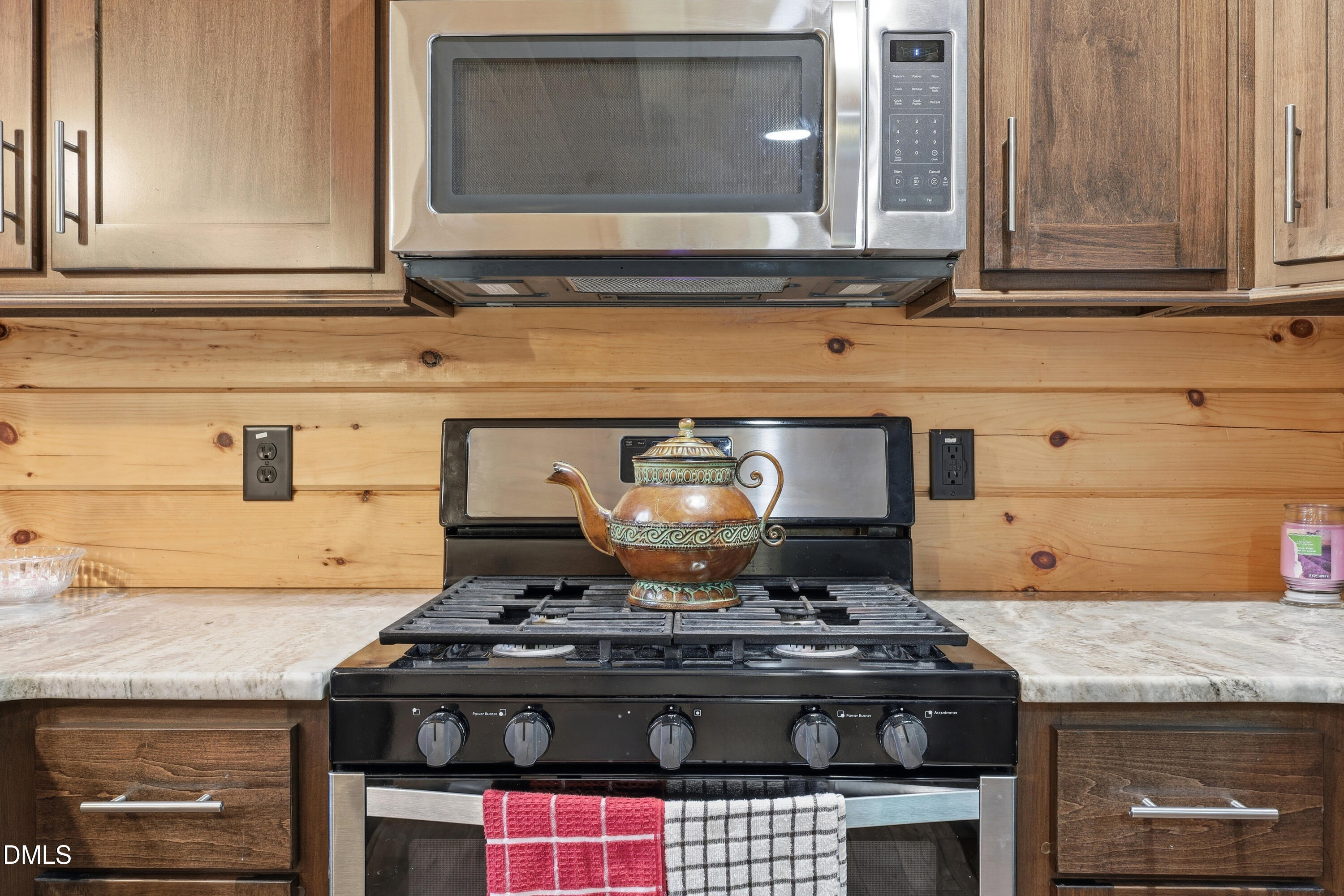 158 Dawn Road Benson, NC 27504 - Photo 10 of 45 Kitchen
