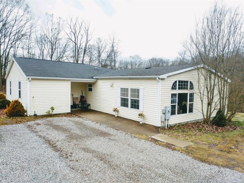 229 Glynn Road Chicora, PA 16025 - Photo 1 of 24 Gallery Image 1