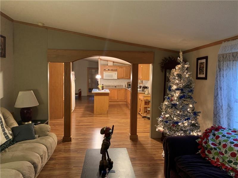 229 Glynn Road Chicora, PA 16025 - Photo 9 of 24 Gallery Image 9