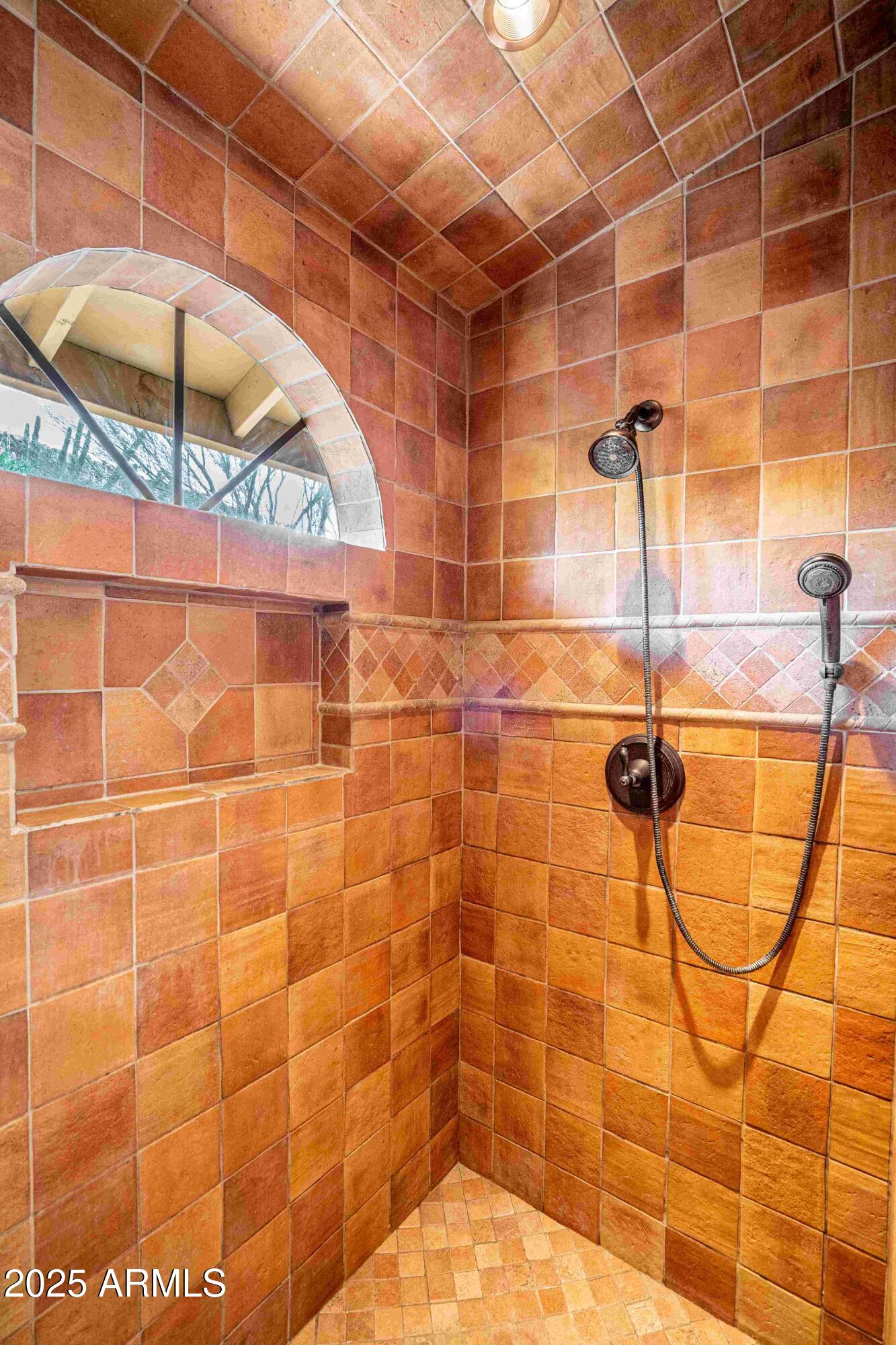 5426 East Libby Street Scottsdale, AZ 85254 - Photo 18 of 29 a bathroom with a shower