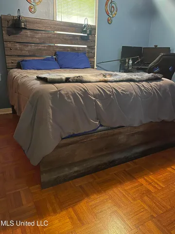 $185,000 | 2221 Country Club Drive, Yazoo City, MS 39194