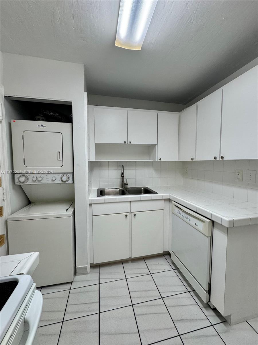 13700 Southwest 62nd Street, Unit 113 Miami, FL 33183 - Photo 6 of 30