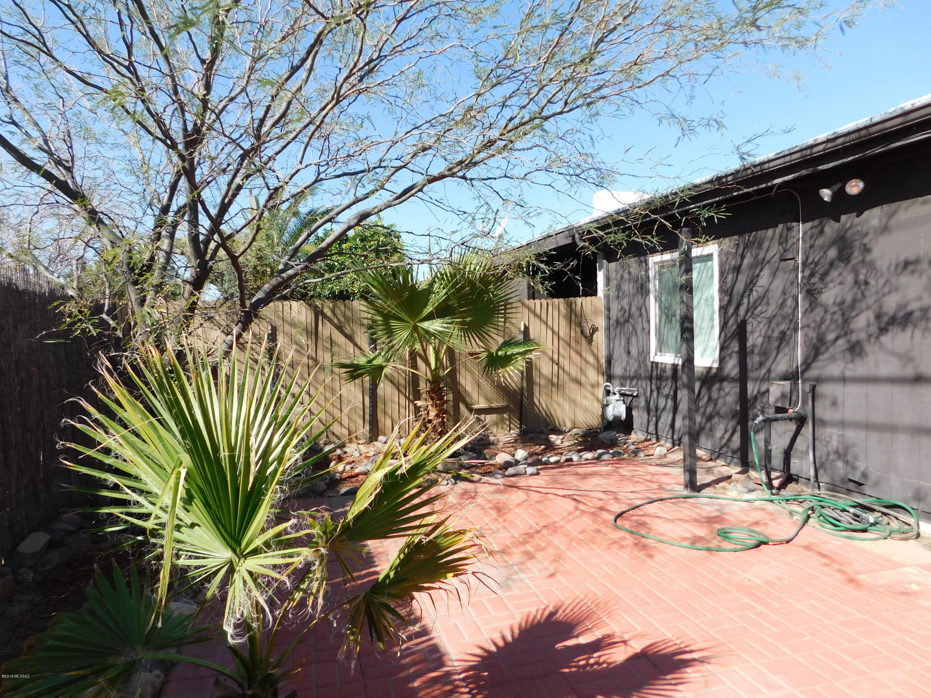 211 West Roger Road, Unit 20 Tucson, AZ 85705 - Photo 20 of 21