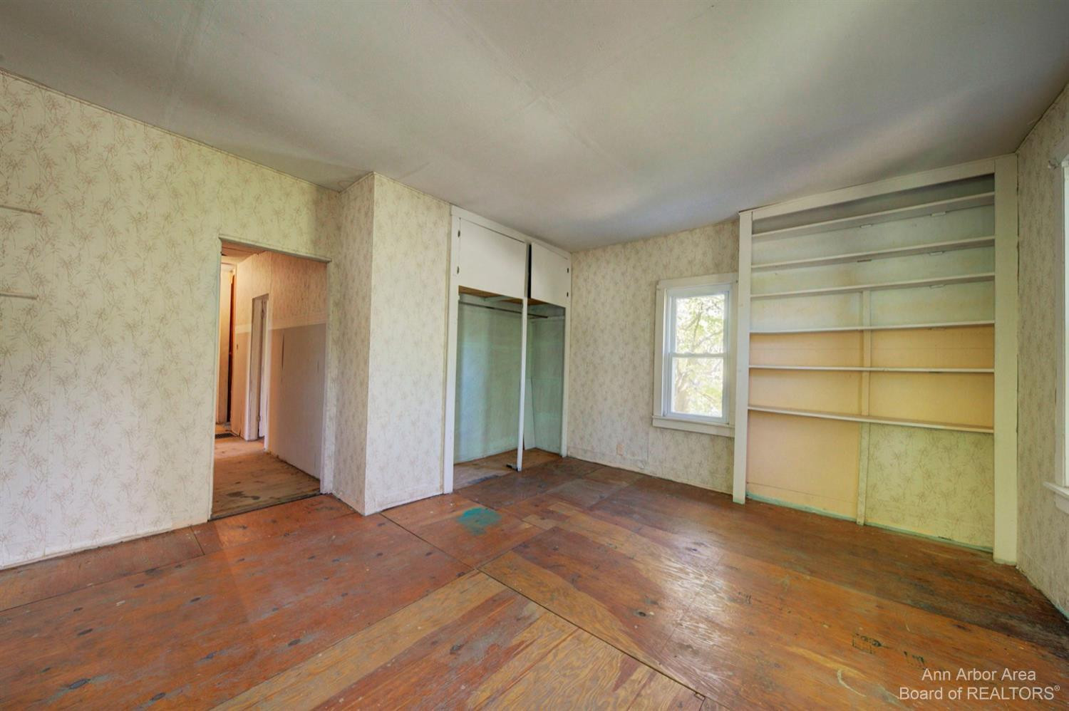 1235 South Fletcher Road Chelsea, MI 48118 - Photo 23 of 29 Photo 23