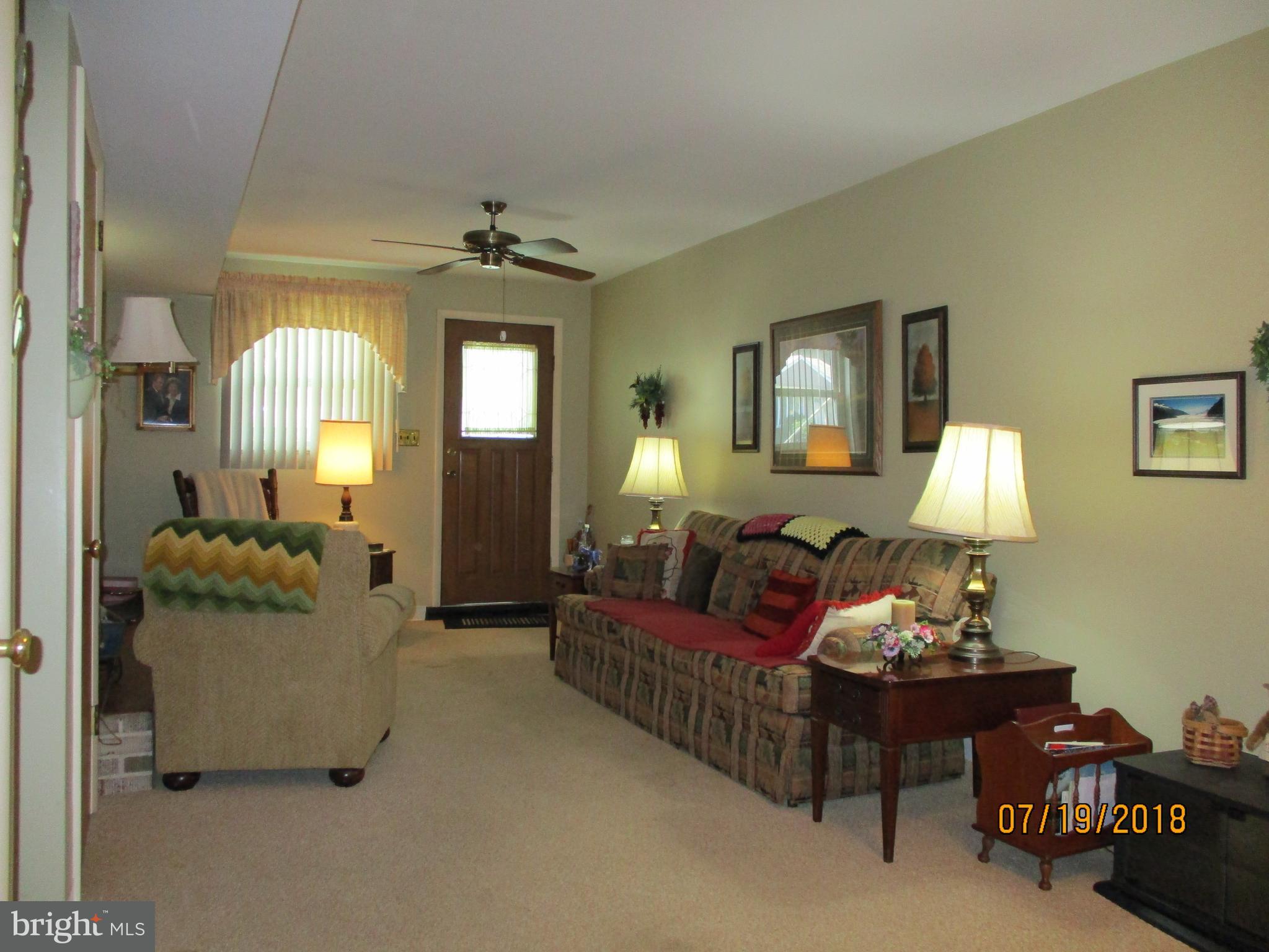 1781 Sapphire Road York, PA 17408 - Photo 11 of 38 Comfortable FR