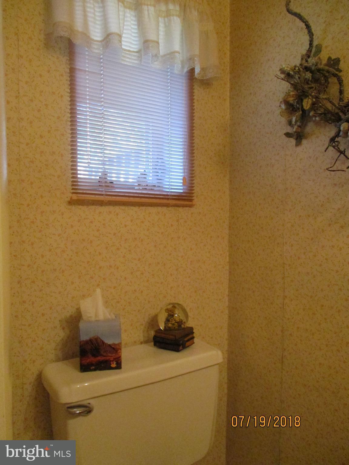 1781 Sapphire Road York, PA 17408 - Photo 15 of 38 Convenient location in FR