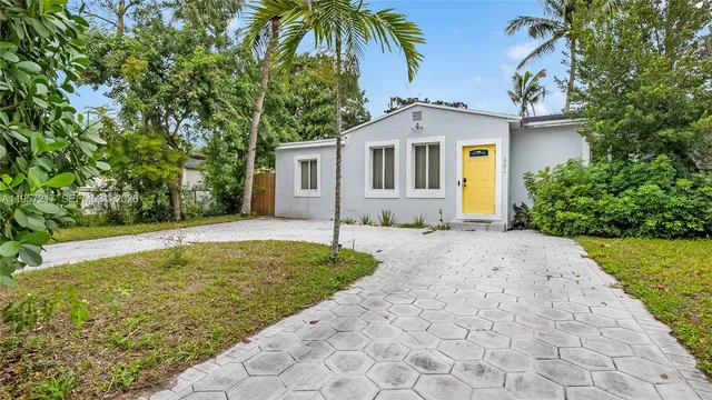 $599,999 | 491 Northwest 108th Terrace, Miami, FL 33168