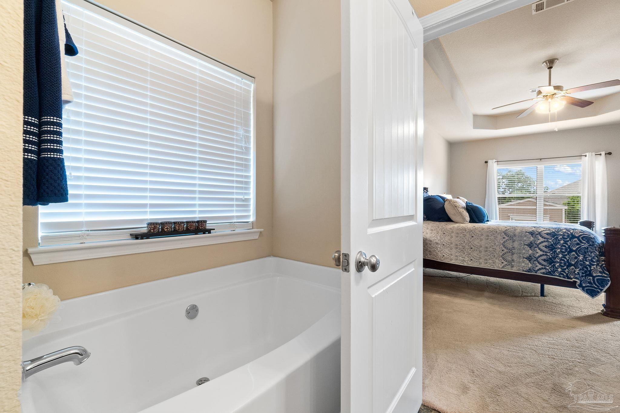 5972 Rustic Ridge Circle Milton, FL 32570 - Photo 14 of 35 Gallery Image 14