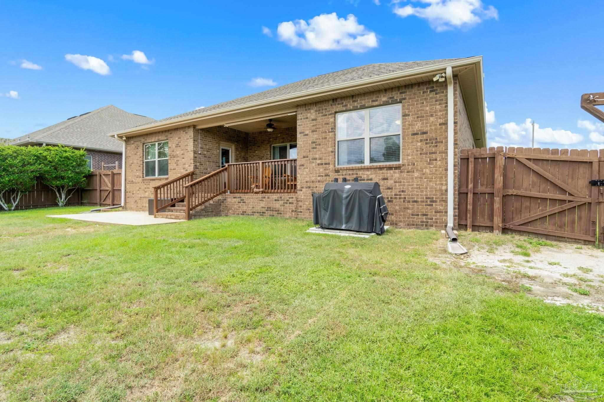 5972 Rustic Ridge Circle Milton, FL 32570 - Photo 8 of 35 Gallery Image 8