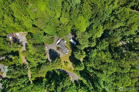 $1,075,000 | 22122 Southeast 51st Place, Issaquah, WA 98029