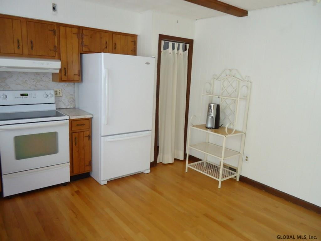 5 Lape Road Halfmoon, NY 12188 - Photo 3 of 13 Photo 3