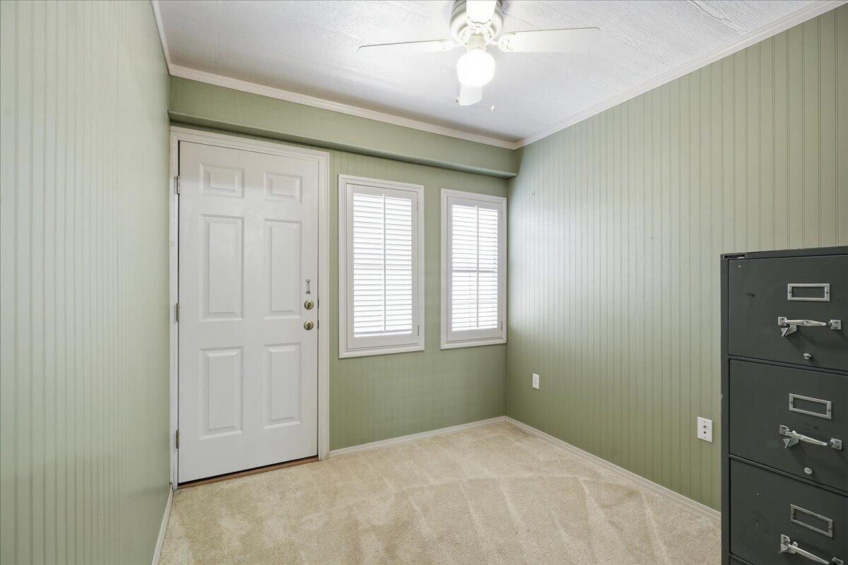 5513 65th Street Lubbock, TX 79424 - Photo 21 of 32 23-5513_65th_St_023