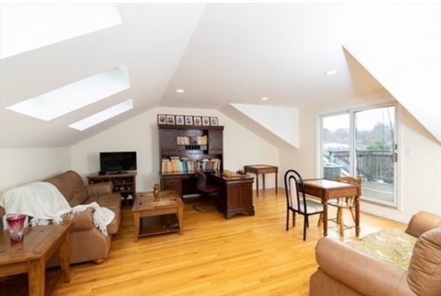 548 Centre Street, Unit 5 Newton, MA 02458 - Photo 9 of 10