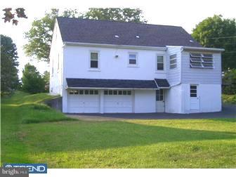 406 South Trooper Road Norristown, PA 19403 - Photo 9 of 10 Exterior Back