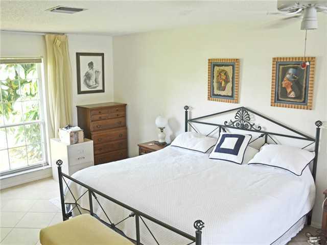 1580 Northwest Britt Road Stuart, FL 34994 - Photo 9 of 23 Gallery Image 9