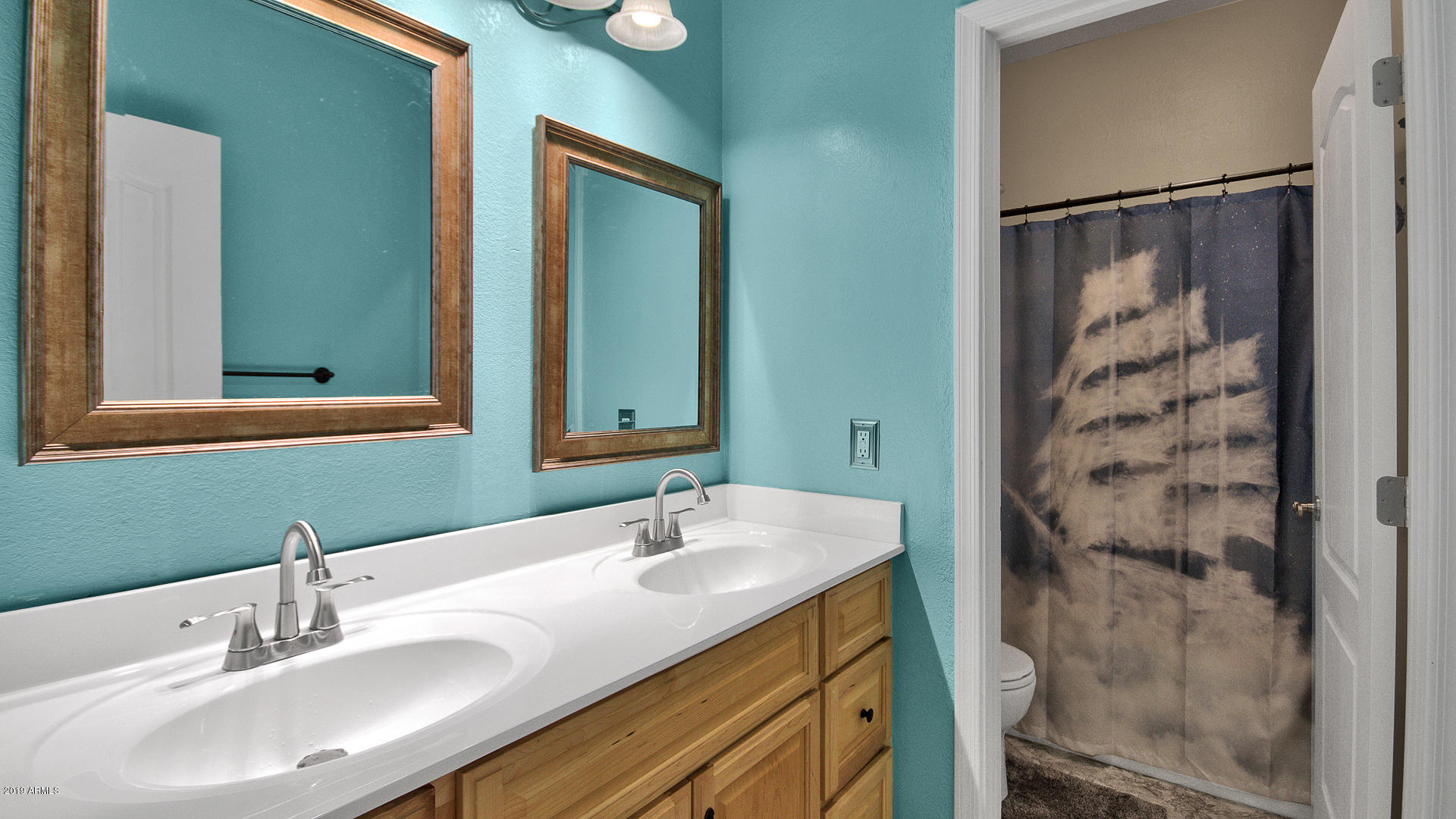 11066 East Cholla Road Mesa, AZ 85207 - Photo 14 of 17 Hall Bathroom