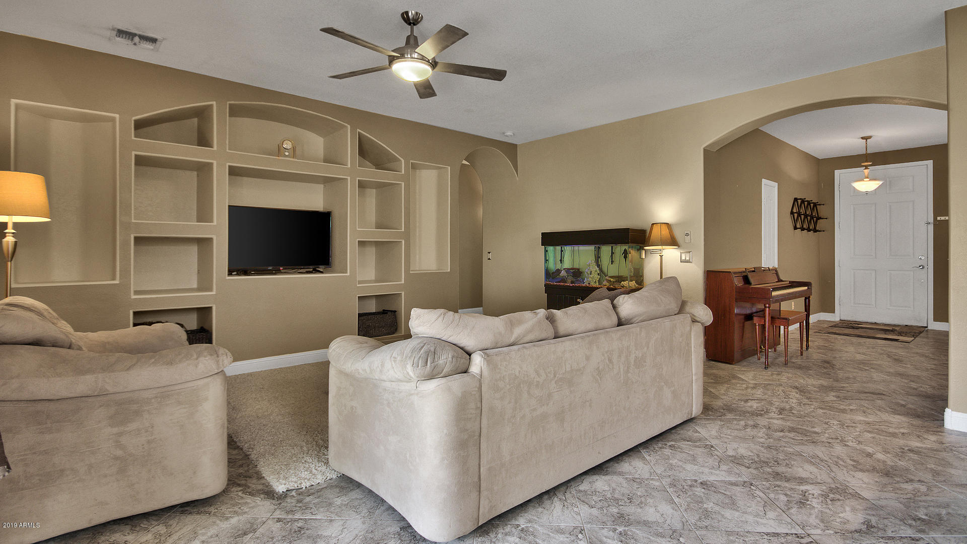11066 East Cholla Road Mesa, AZ 85207 - Photo 5 of 17 Great Room