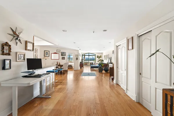 $3,995 | 19-19 24th Avenue, Unit L502 | Astoria