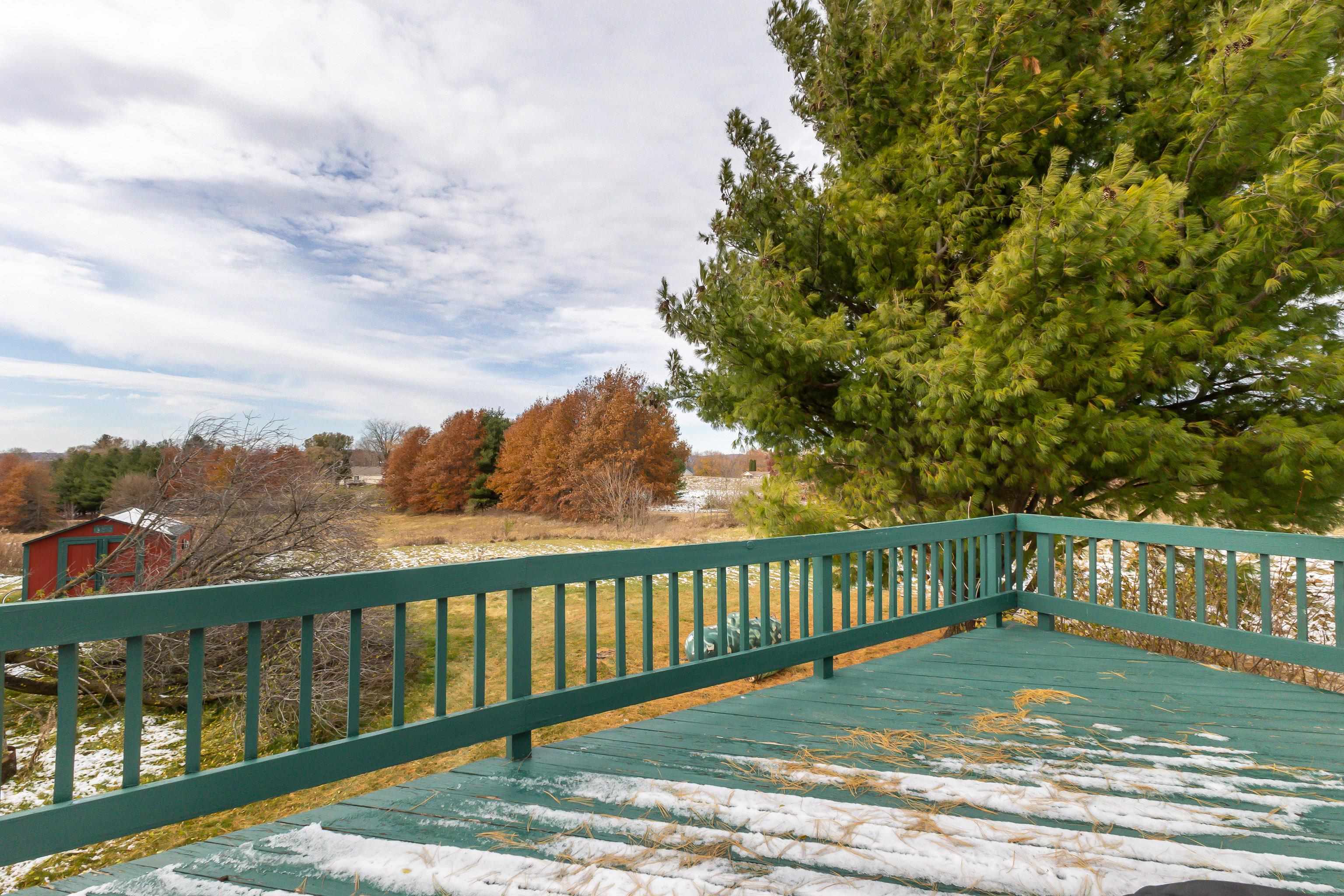 10-a125 E Apple Canyon Road Apple River, IL 61001 - Photo 27 of 29 a view of a street from a balcony