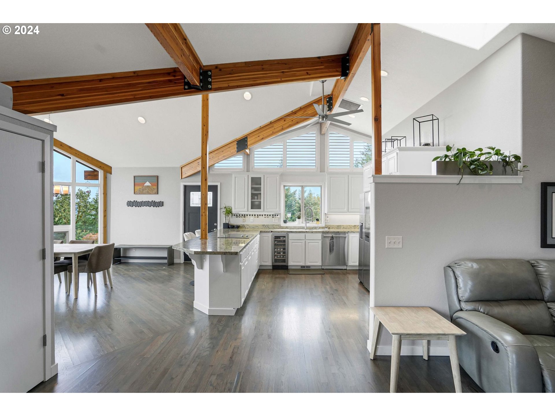 23899 Neuman Road Corvallis, OR 97333 - Photo 12 of 42 Gallery Image 12