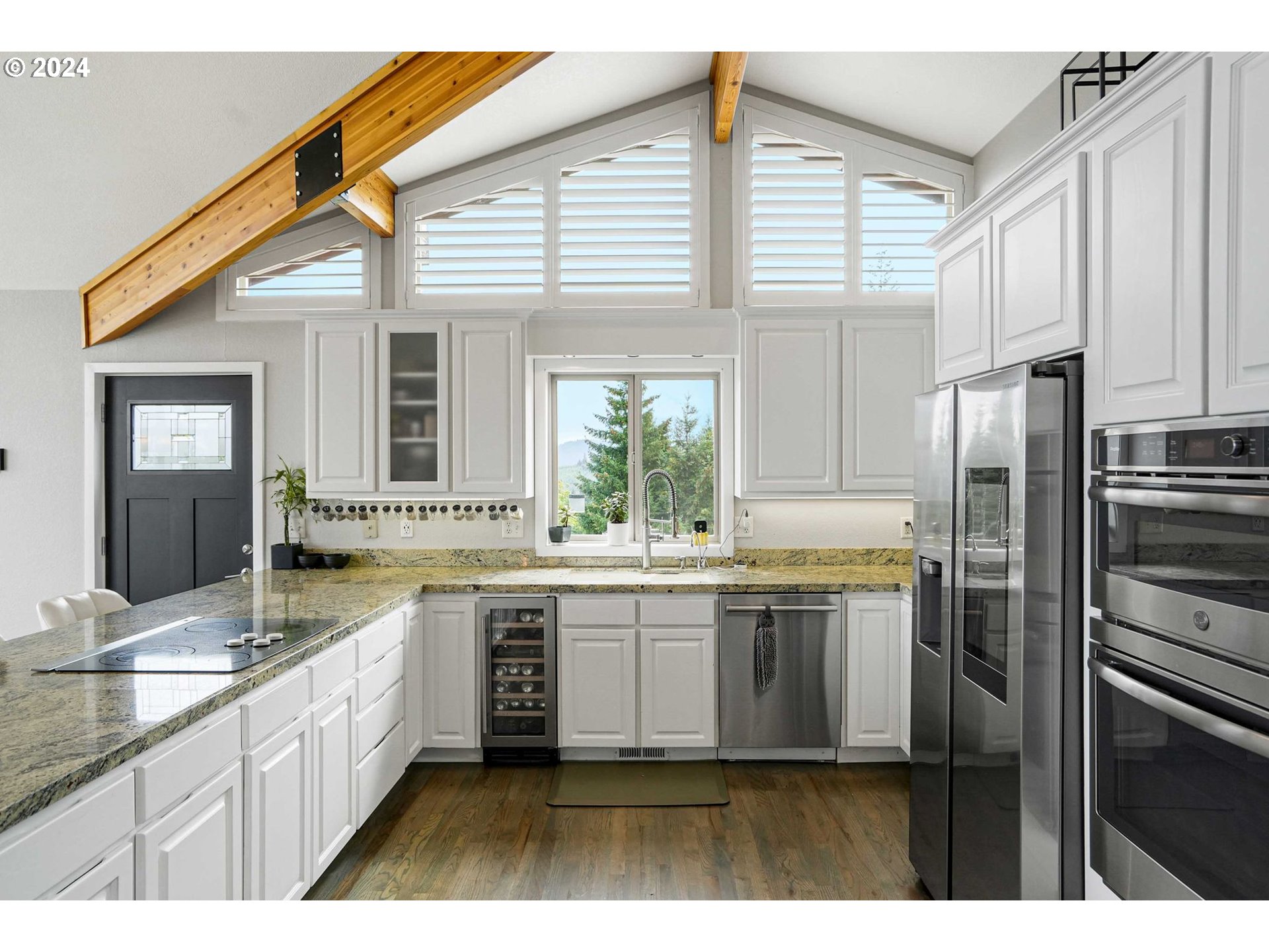 23899 Neuman Road Corvallis, OR 97333 - Photo 14 of 42 Gallery Image 14