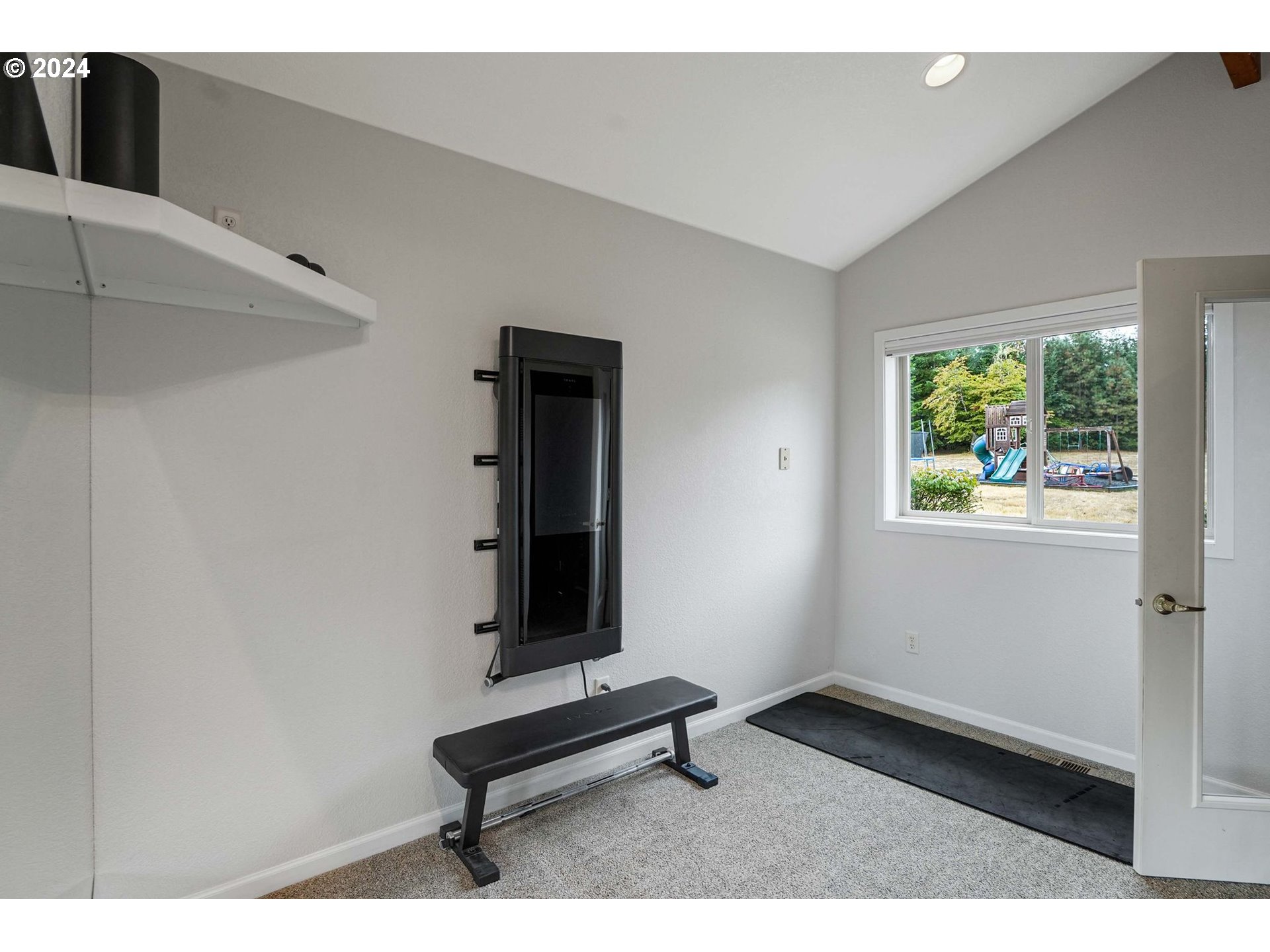 23899 Neuman Road Corvallis, OR 97333 - Photo 21 of 42 Gallery Image 21