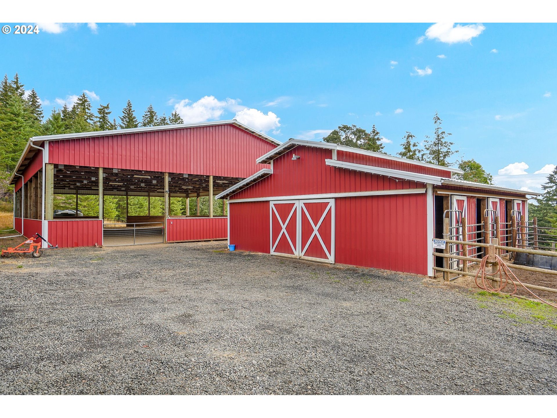 23899 Neuman Road Corvallis, OR 97333 - Photo 3 of 42 Gallery Image 3