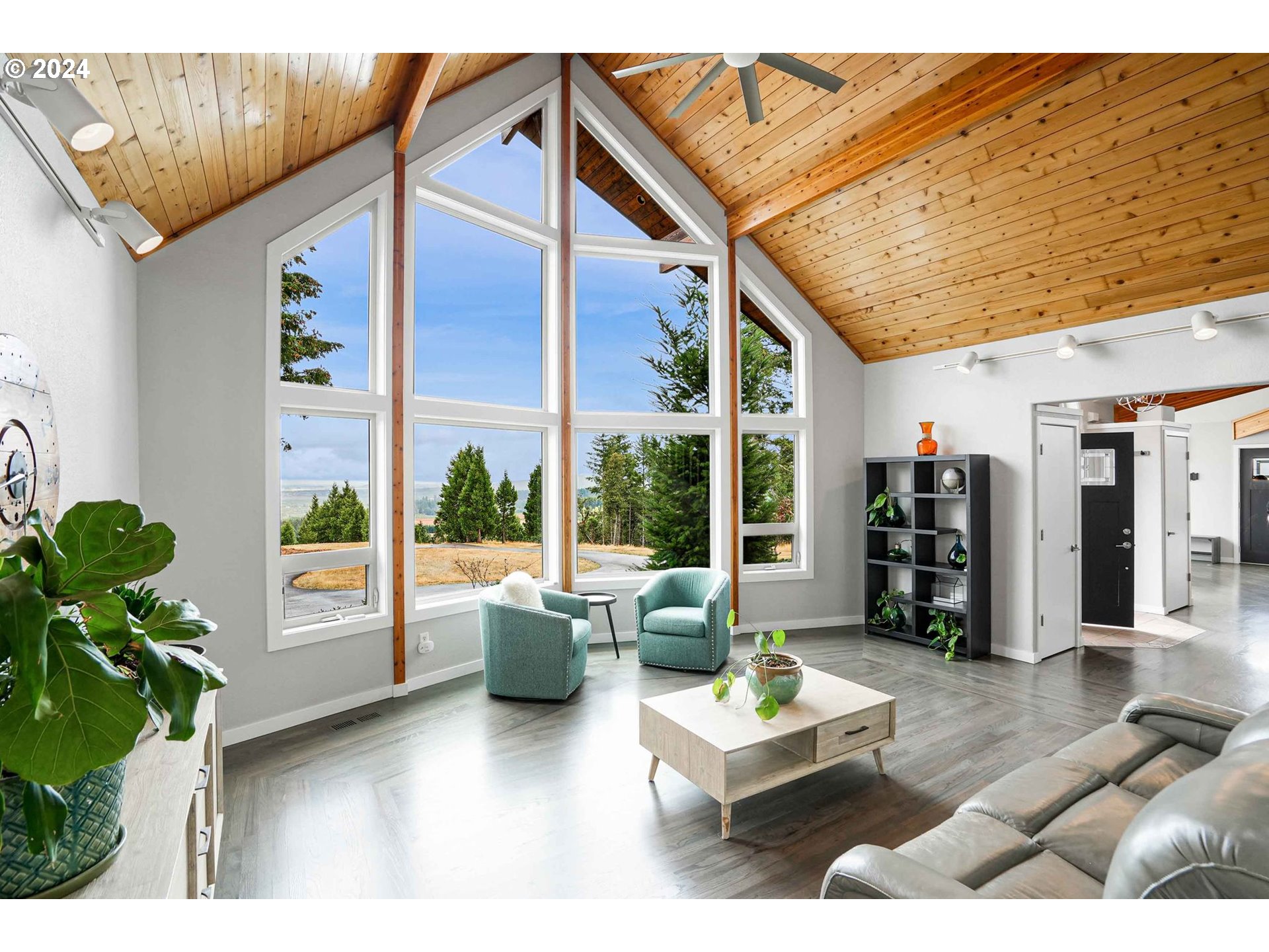 23899 Neuman Road Corvallis, OR 97333 - Photo 8 of 42 Gallery Image 8