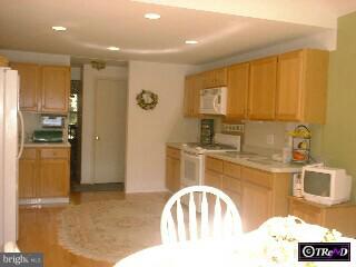 345 Wayland Road Cherry Hill, NJ 08034 - Photo 3 of 6 Gallery Image 3