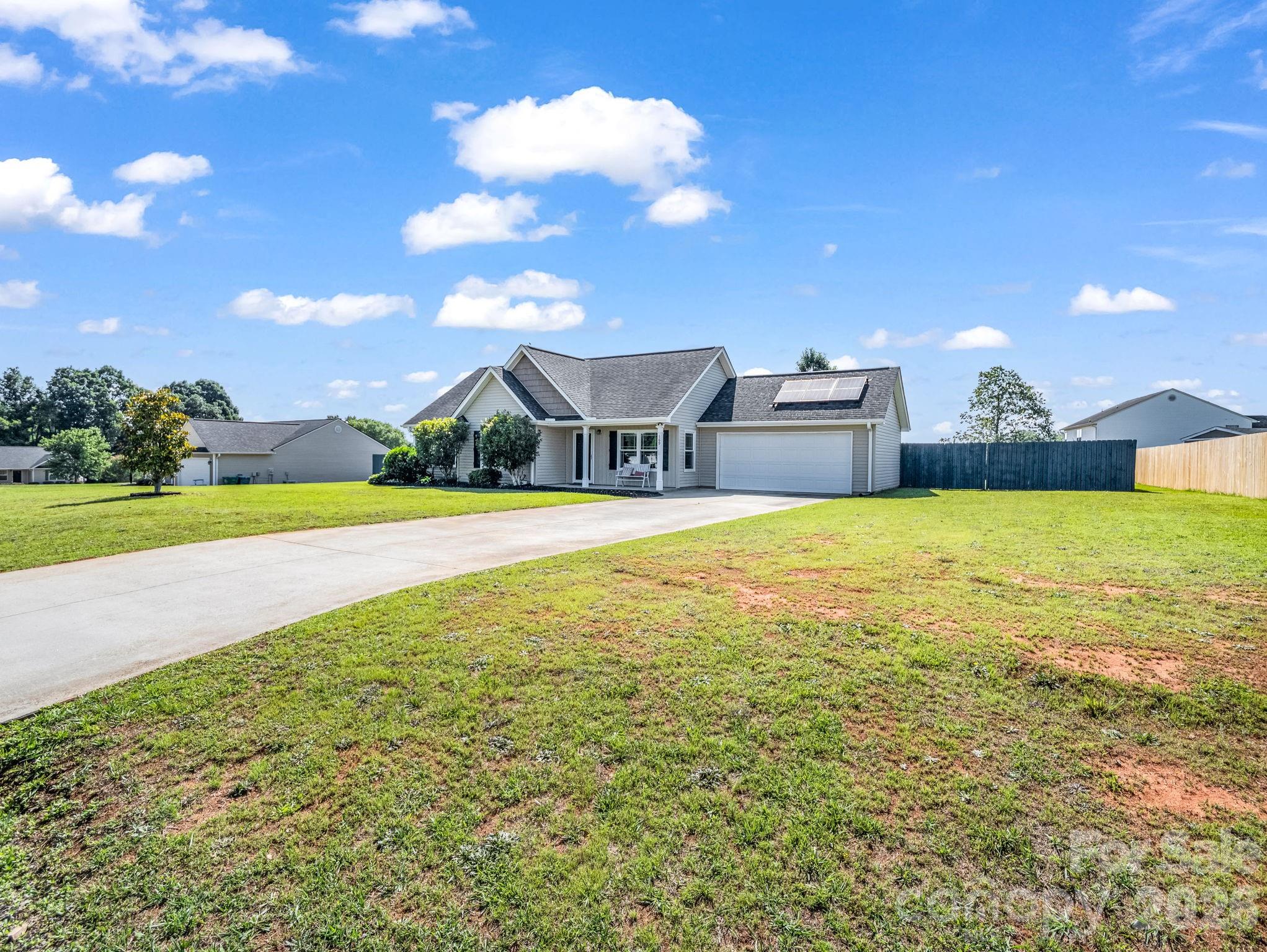 169 Oakbrook Lane Gaffney, SC 29341 - Photo 7 of 43