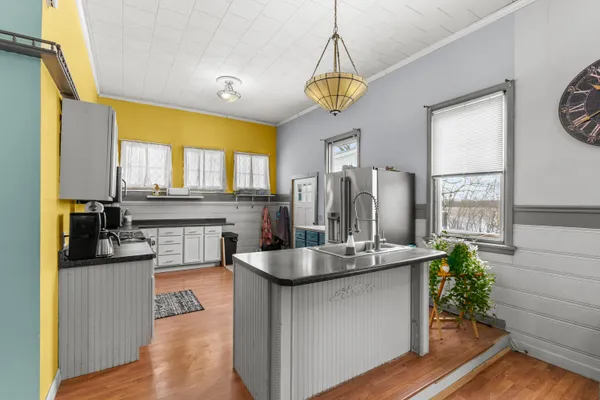 $235,000 | 61965 County Road 384, Bangor, MI 49013