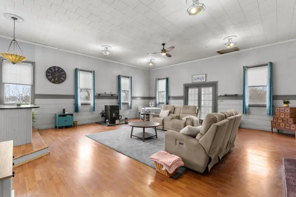 $235,000 | 61965 County Road 384, Bangor, MI 49013