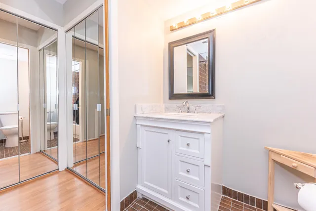 $215,000 | 18025 University Park Drive, Unit 51, Livonia, MI 48152