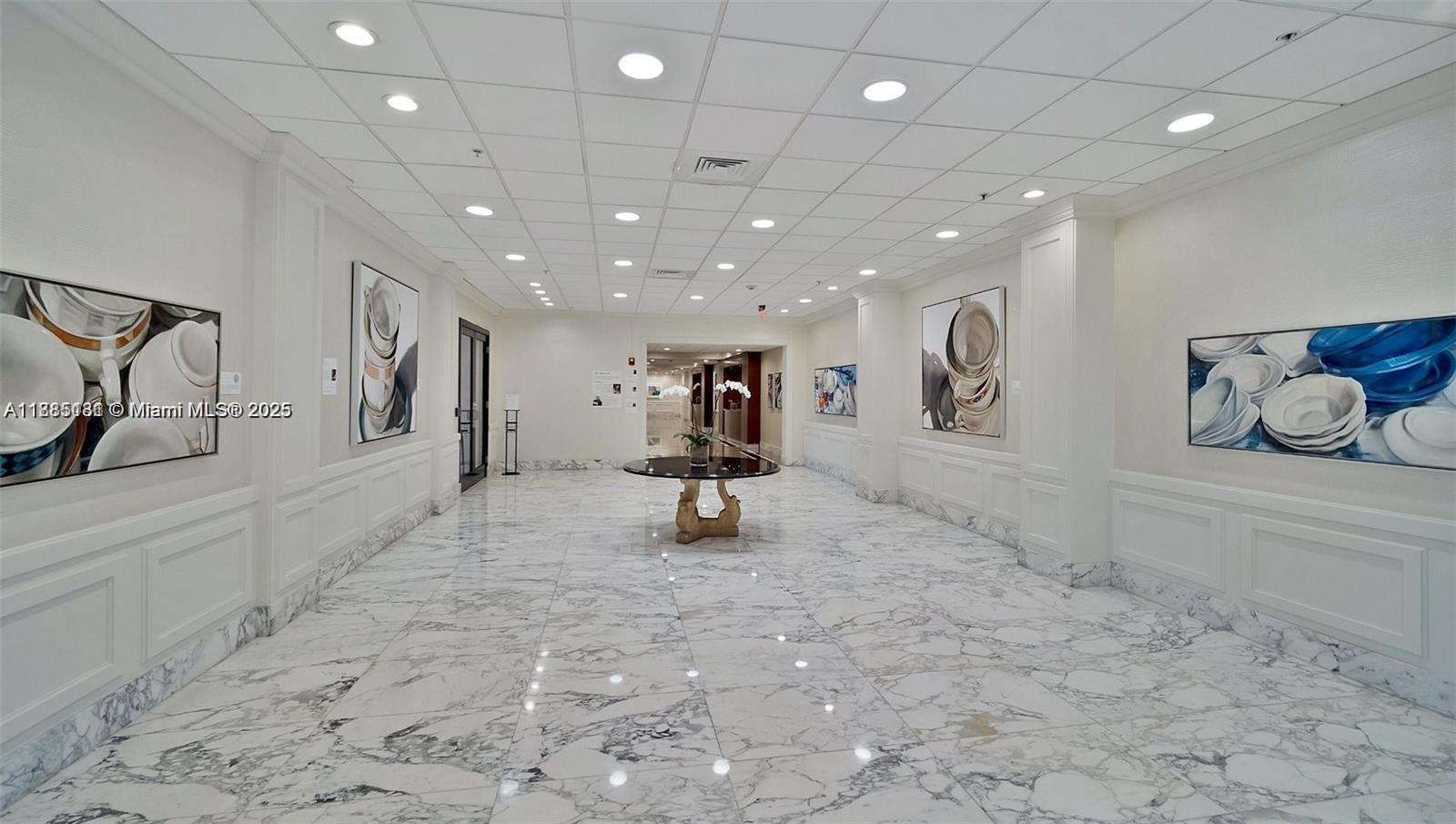 5600 Collins Avenue, Unit 5L Miami Beach, FL 33140 - Photo 24 of 29