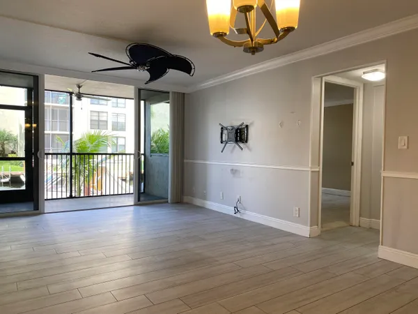 $2,500 | 15 Royal Palm Way, Unit 107, Boca Raton, FL 33432