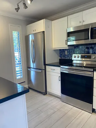 $2,500 | 15 Royal Palm Way, Unit 107, Boca Raton, FL 33432