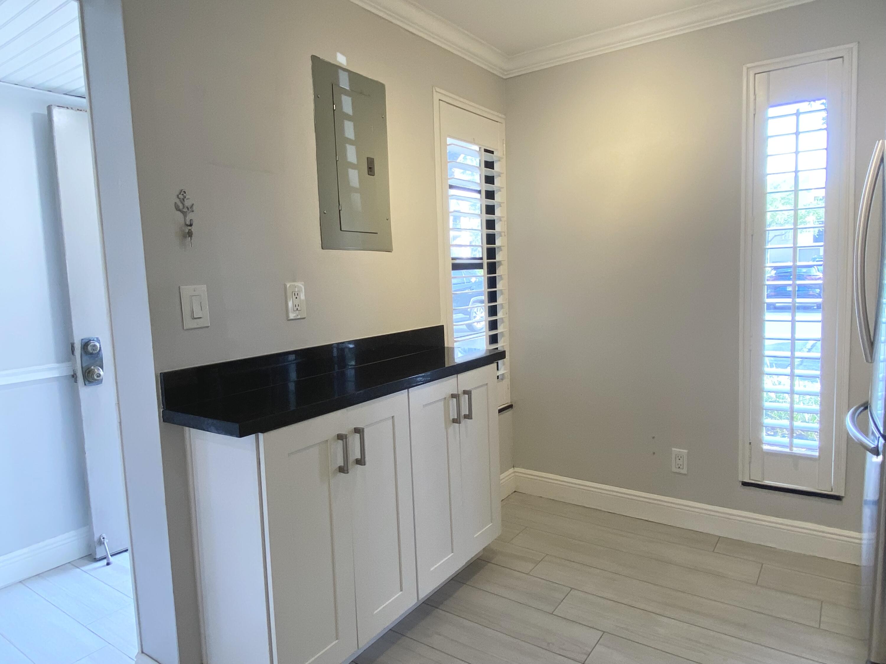 15 Royal Palm Way, Unit 107 Boca Raton, FL 33432 - Photo 18 of 44 IMG_1361