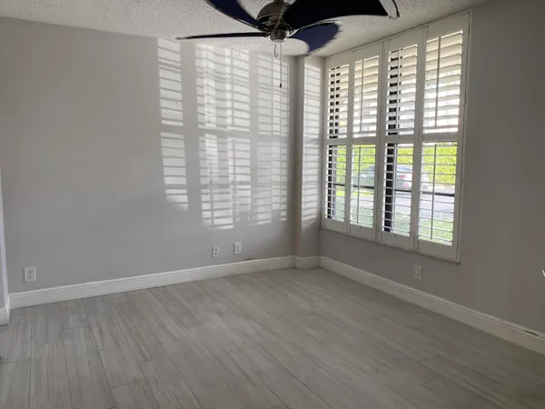 $2,500 | 15 Royal Palm Way, Unit 107, Boca Raton, FL 33432