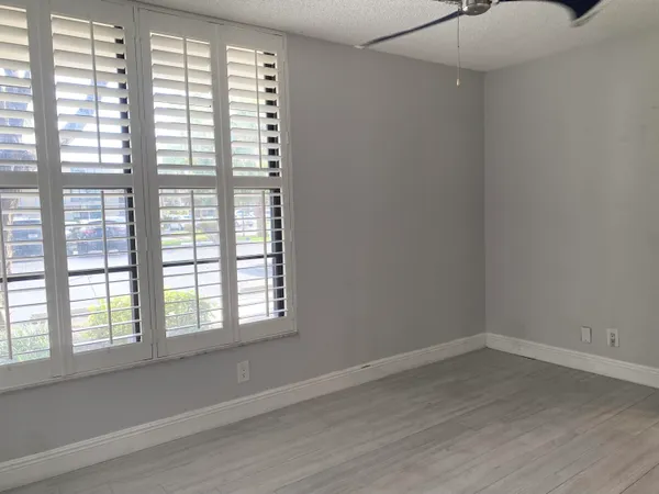 $2,500 | 15 Royal Palm Way, Unit 107, Boca Raton, FL 33432