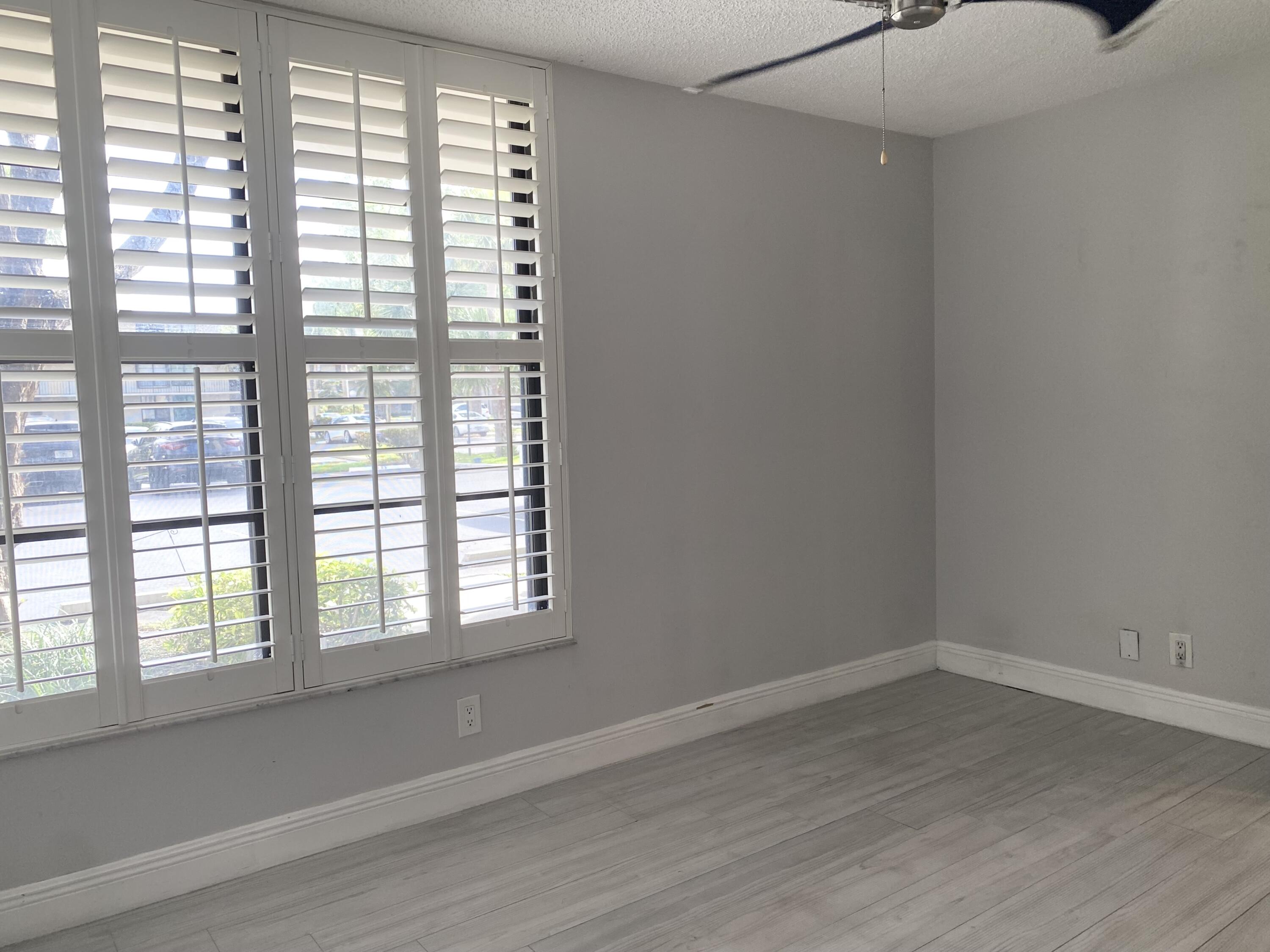 15 Royal Palm Way, Unit 107 Boca Raton, FL 33432 - Photo 23 of 44 Guest Bedroom 2