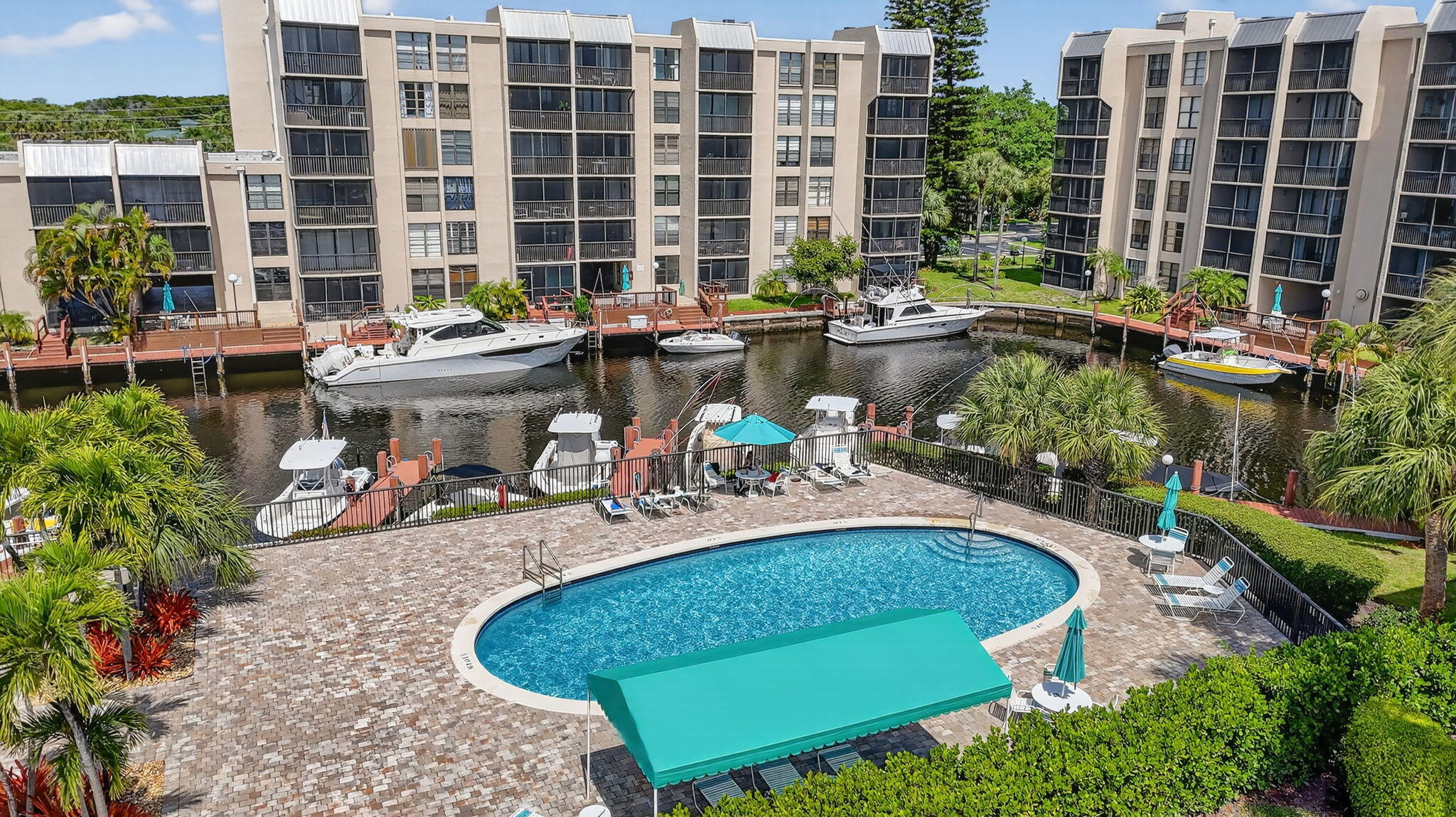 15 Royal Palm Way, Unit 107 Boca Raton, FL 33432 - Photo 40 of 44 Pool 2