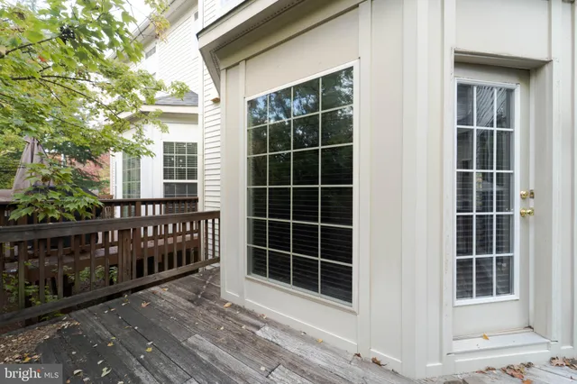 $3,300 | 14564 Riverwind Terrace, Centreville, VA 20120