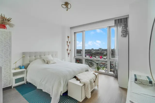 $910,000 | 75 Park Lane South, Unit 1403, Jersey City, NJ 07310