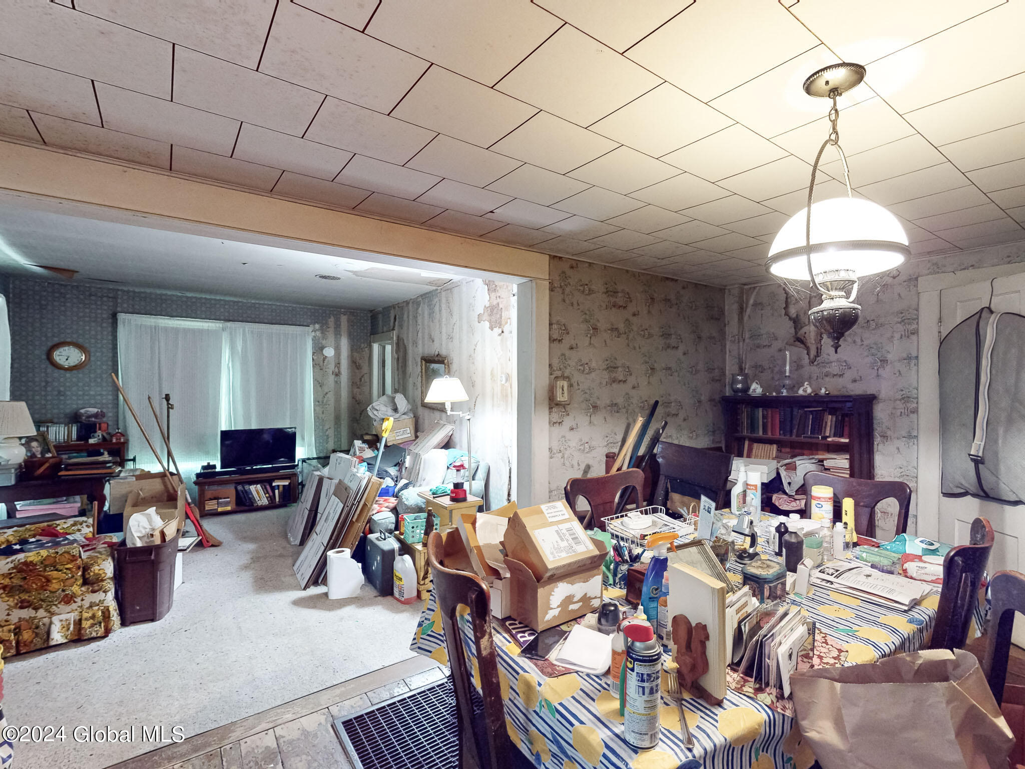 97 Jenkinsville Road Queensbury, NY 12804 - Photo 8 of 35 97 Jenkinsville-07