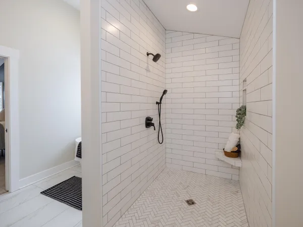 $675,000 | 2612 Ashford Trail, Portage, MI 49024