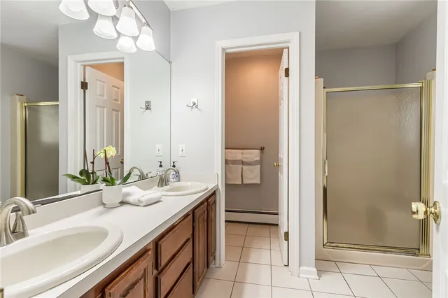 $499,900 | 4 Old Meadow Court, Livonia, NY 14487