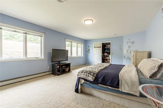 $499,900 | 4 Old Meadow Court, Livonia, NY 14487