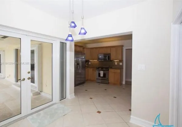 a very nice looking room with a furniture