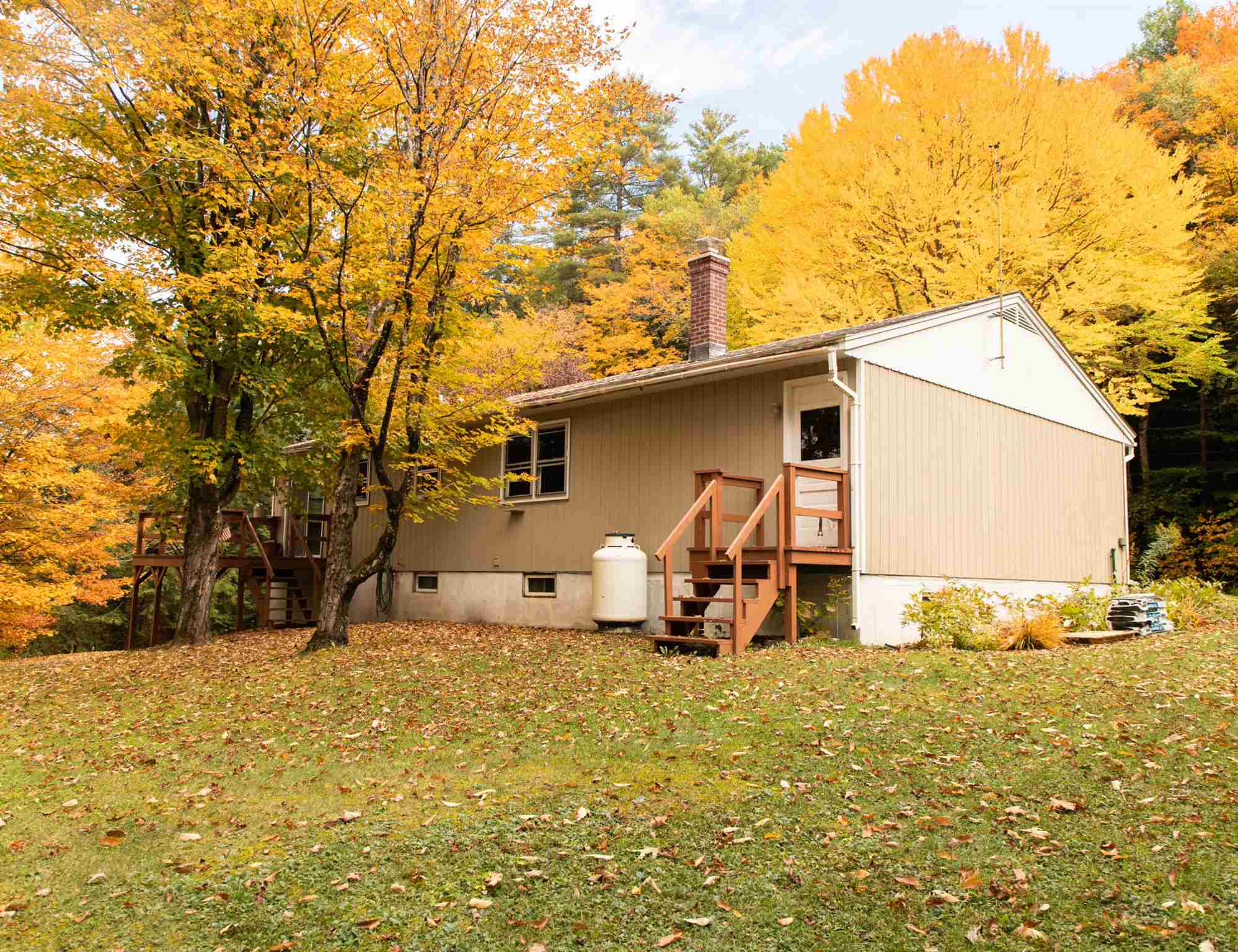 84 Dillon Road Plymouth, VT 05149 - Photo 28 of 31 Gallery Image 28